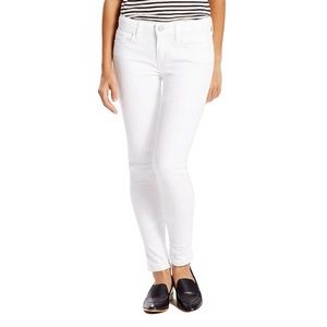 NWT Levi’s Super Skinny 31x30